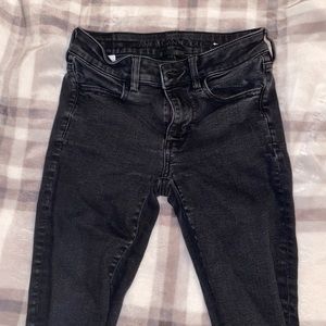 Black American Eagle Jeans/Jeggings